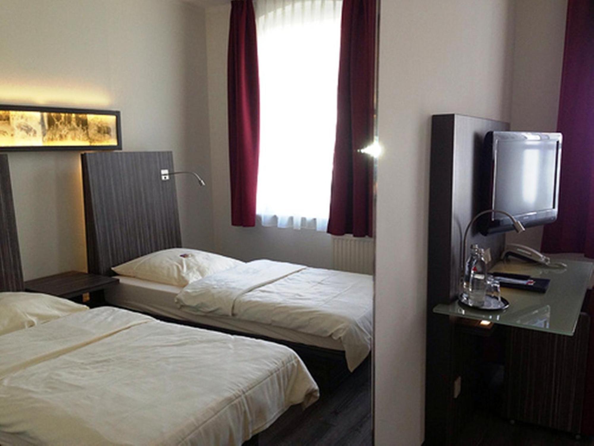 Gieschens Hotel Achim Ruang foto